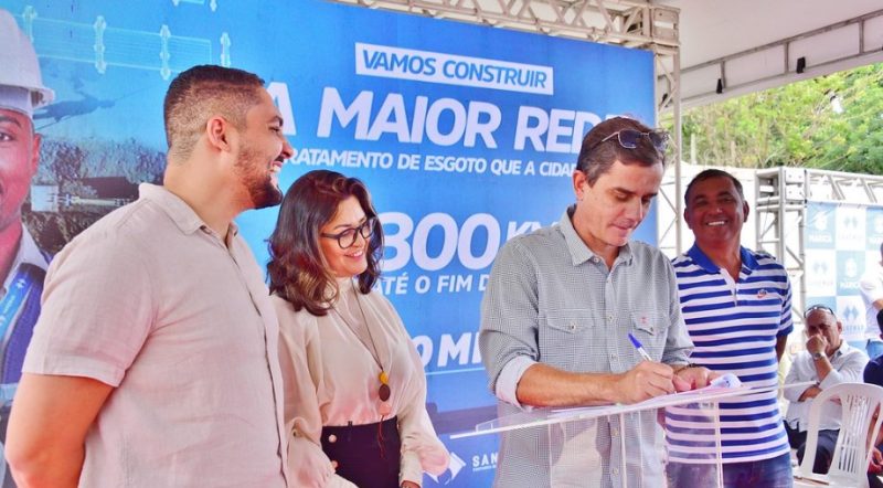 Maricá lança maior obra de esgotamento sanitário da cidade
e o Prefeito Fabiano Horta assina o projeto