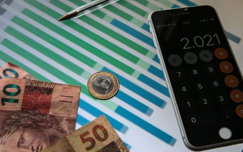 Economia, Moeda Real,Dinheiro, Calculadora