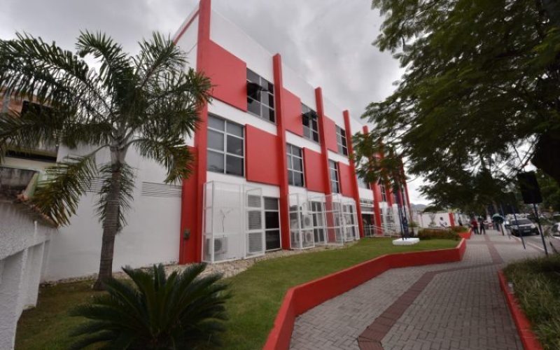 Fachada-Prefeitura-Foto-Elsson-Campos-6-scaled-1
