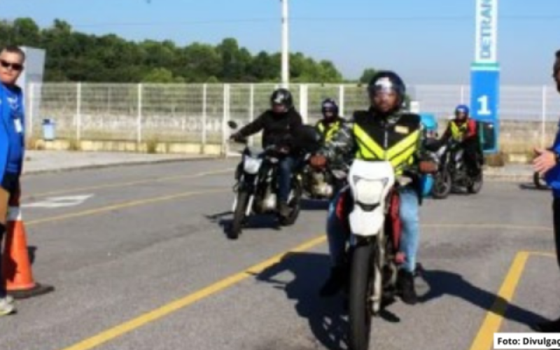 moto 1